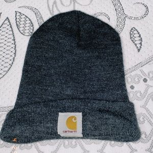 grey beanie